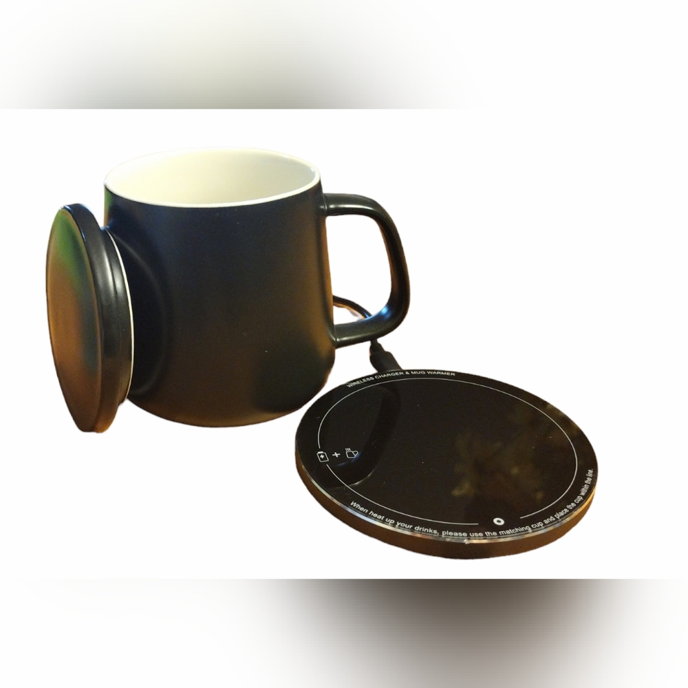 Drink Warmer/Charging Station with matching mug and lid